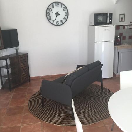 Gite 2 Pieces Au Calme Les Arcs-sur-Argens Екстер'єр фото